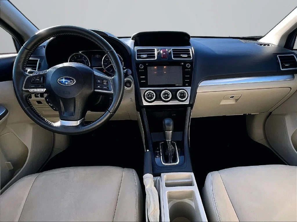 Used 2015 Blue Subaru 2.0i Limited image 15