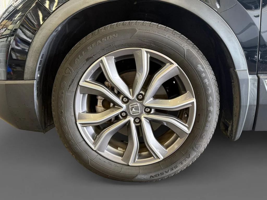 Used 2021  Honda Touring image 15