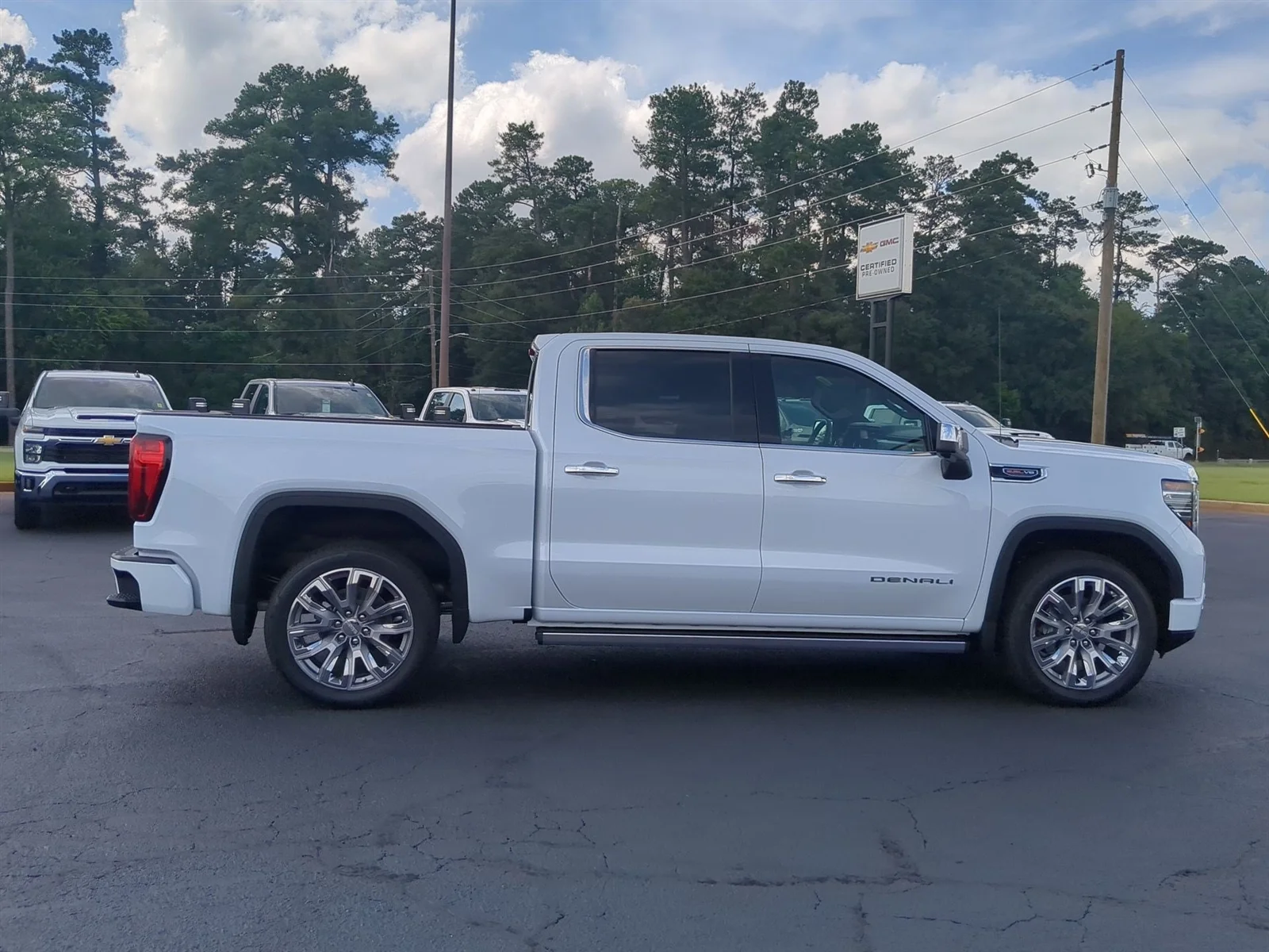 New 2026 Glacier White Tricoat GMC Denali image 33