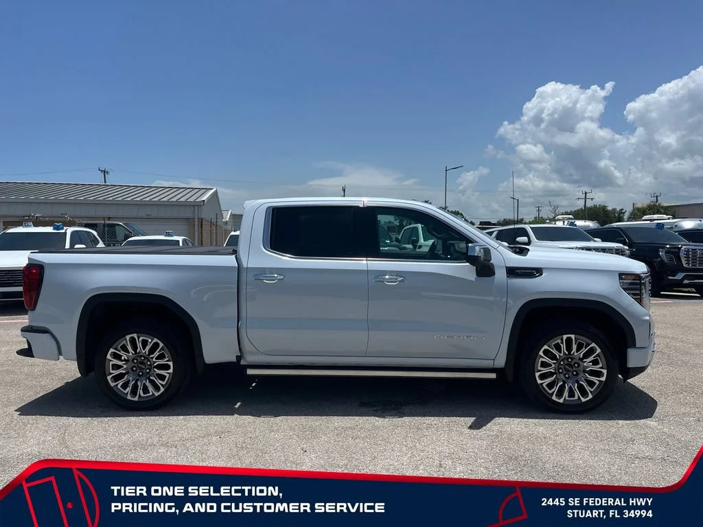 New 2026 Glacier White Tricoat GMC Denali Ultimate image 8