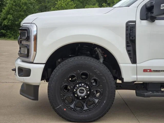 New 2026 Star White Metallic Tri-Coat Ford F-250® Lariat® image 26