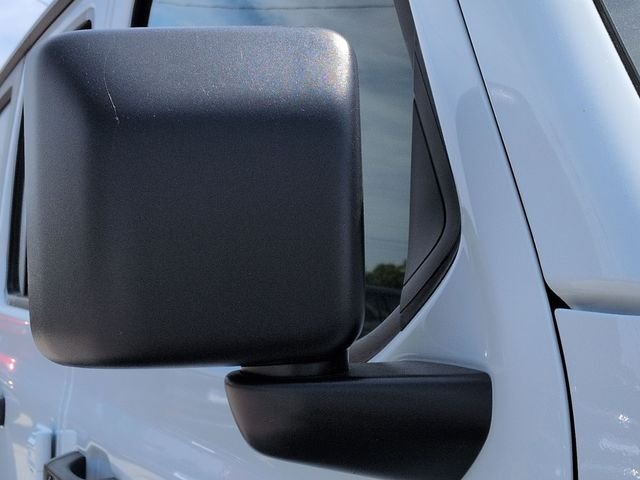 New 2026 Bright White Clear-Coat Exterior Paint Jeep Sport S image 10