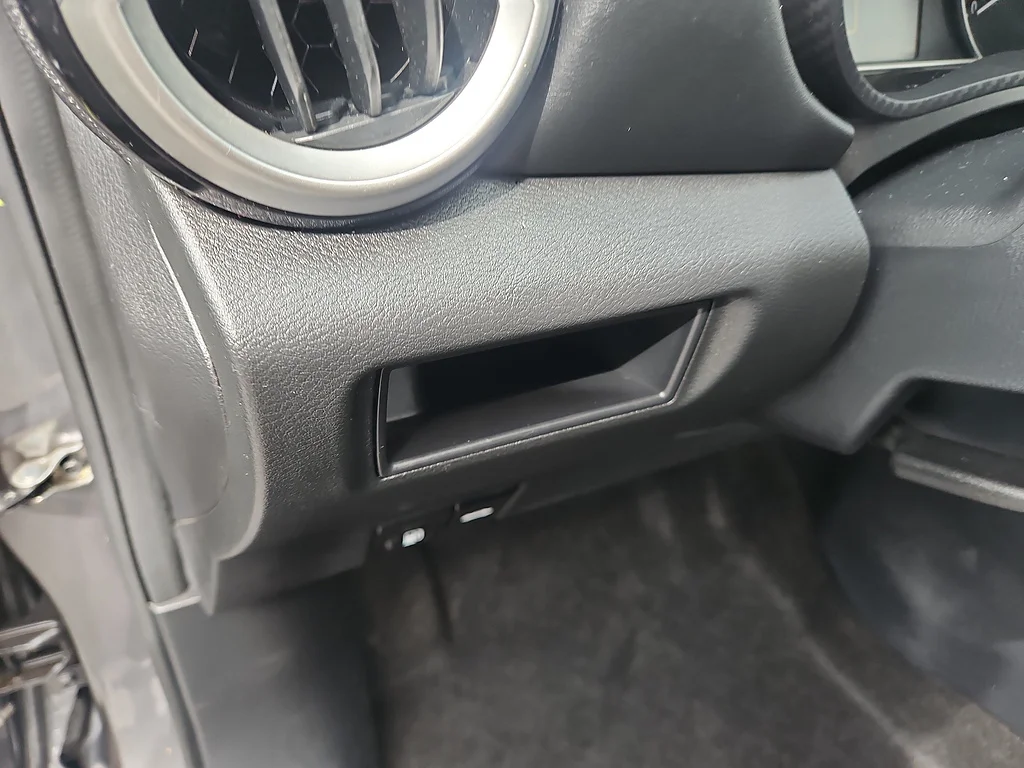 Used 2024 Gun Metallic Nissan SR image 21