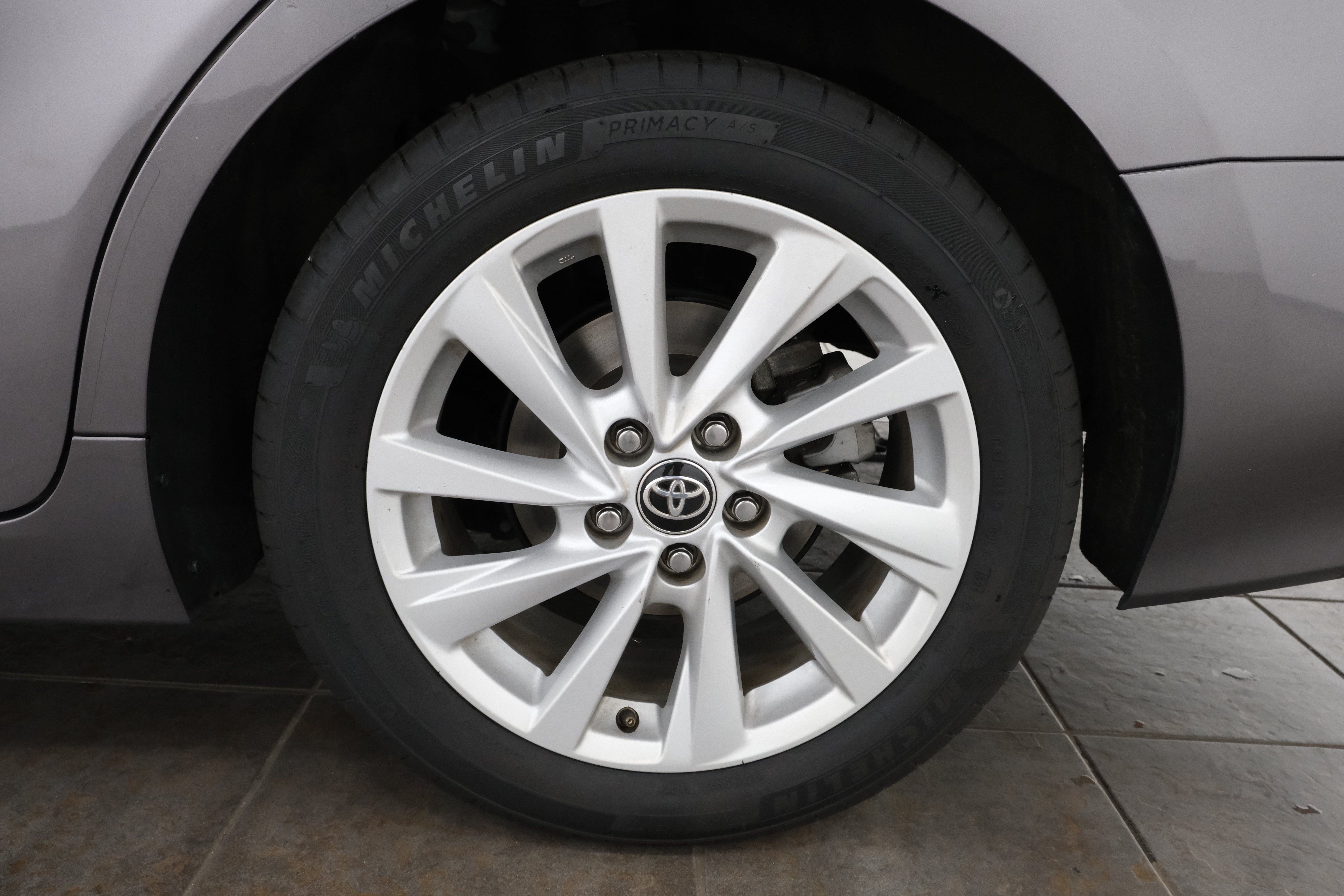 Certified Used 2024 Predawn Gray Mica Toyota LE image 34