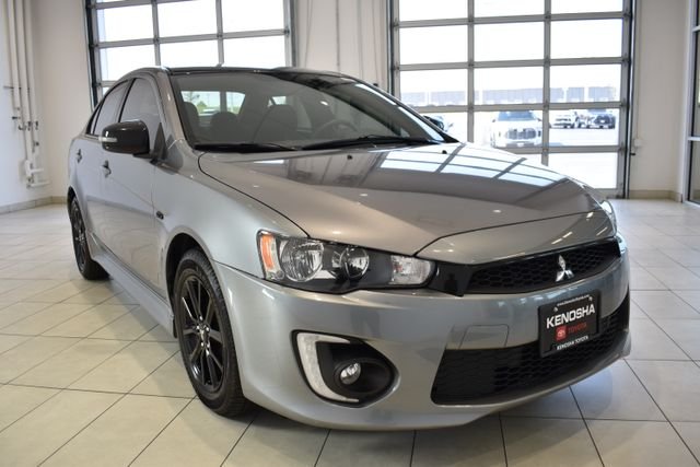 2017 Mitsubishi Lancer LE CVT's photo