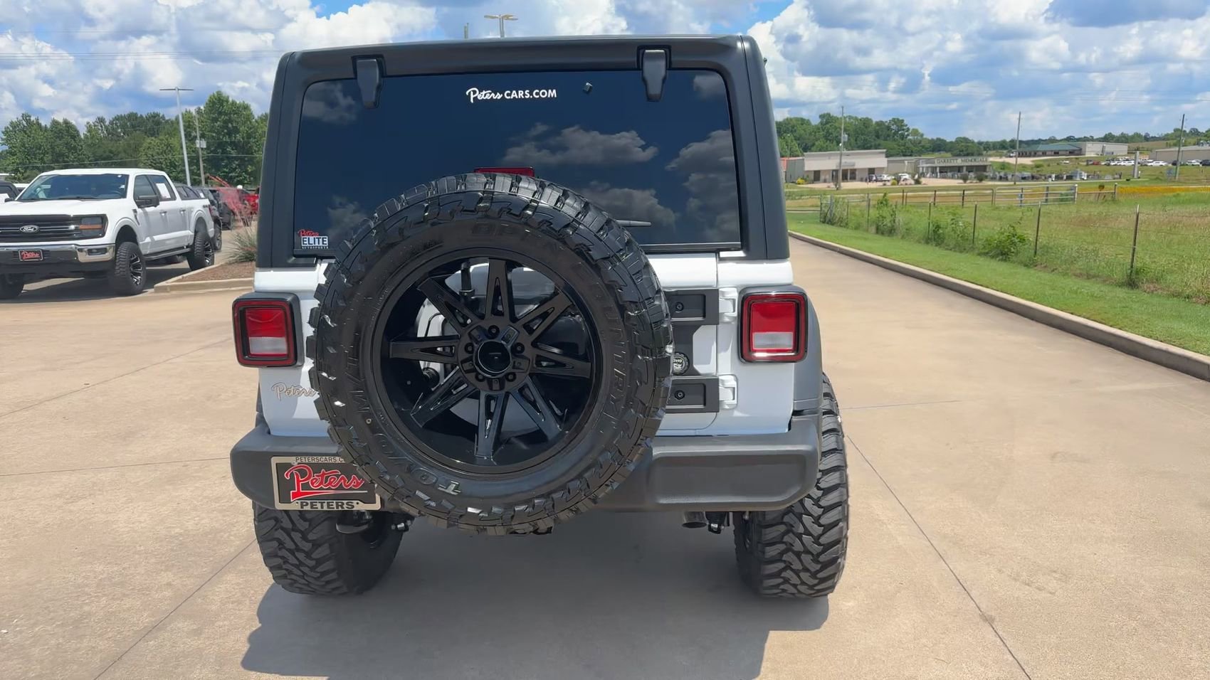 New 2026 Bright White Clearcoat Jeep Sport S image 8