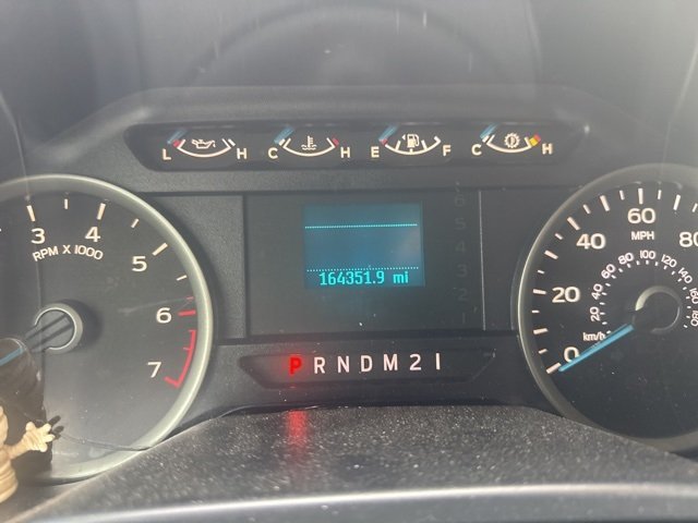 2015 Ford F-150 XLT photo 4