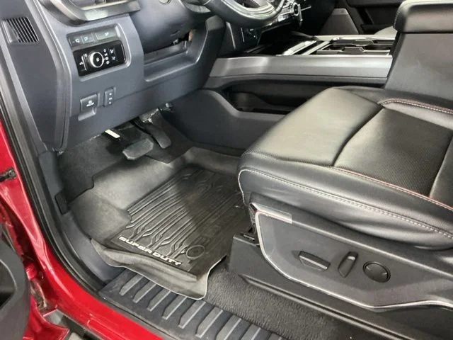 Used 2023 Red Ford Lariat image 19