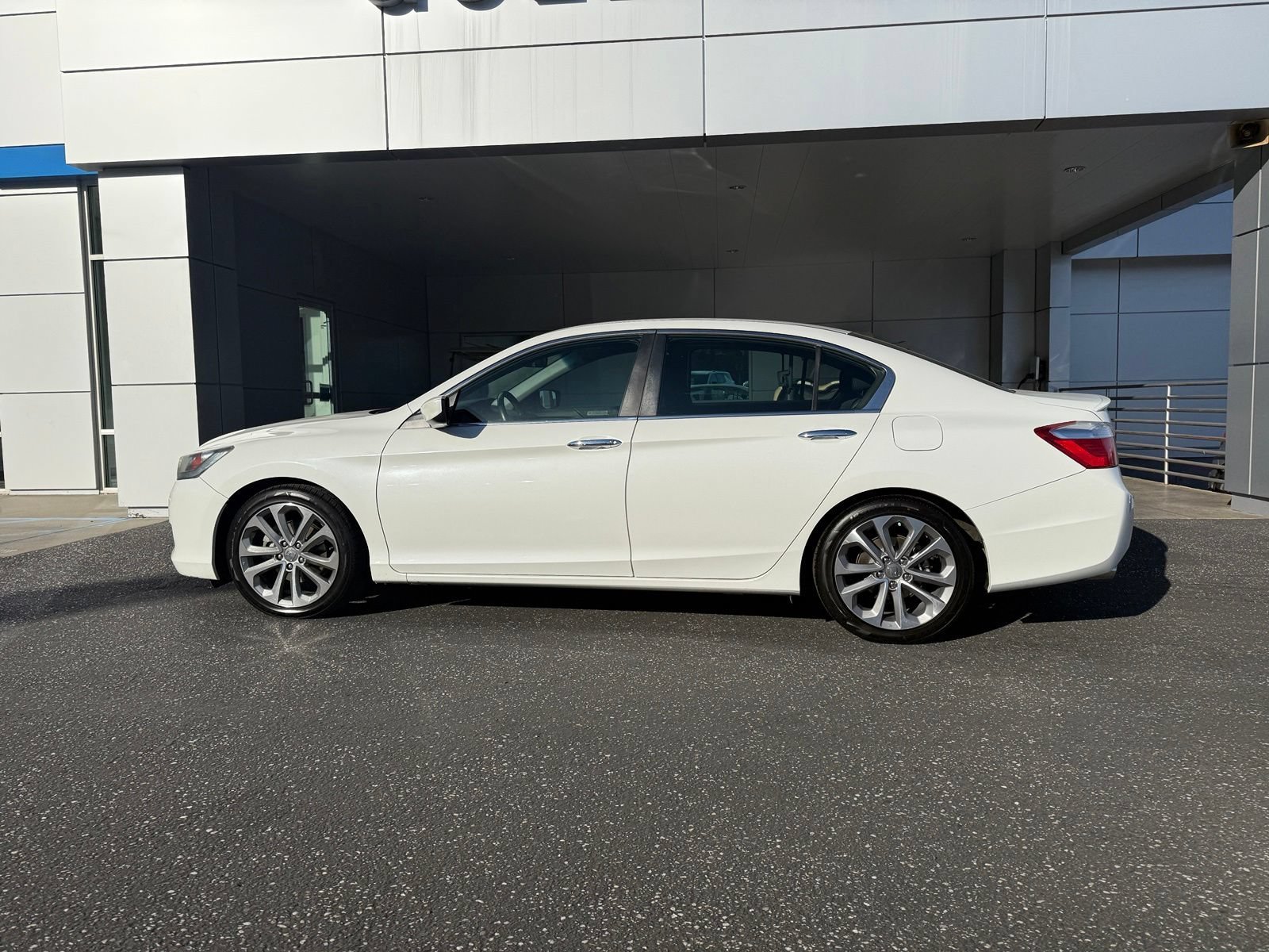 Used 2013 Honda Accord Sport with VIN 1HGCR2F58DA069635 for sale in Auburn, CA