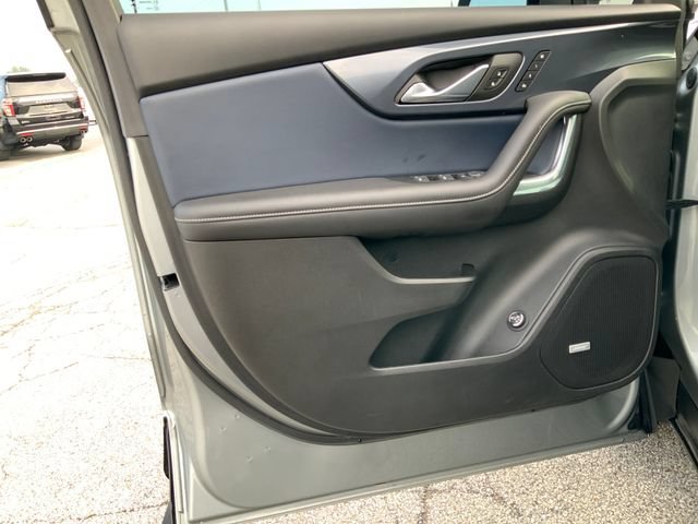 Used 2023 STERLING GRAY METALLIC Chevrolet RS image 14