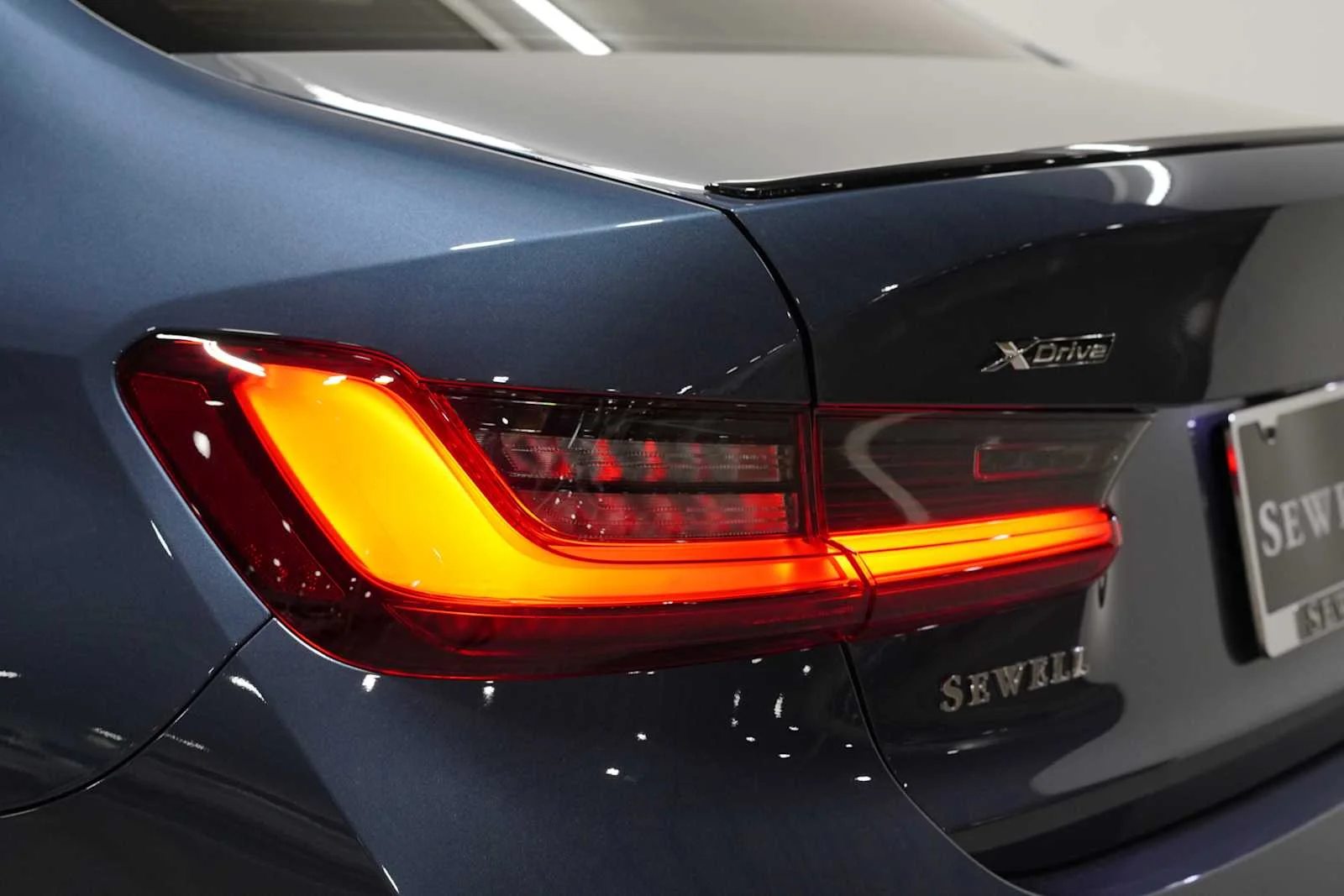 New 2026 Arctic Race Blue metallic BMW 330i xDrive image 8