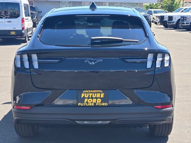 New 2026 Black Ford Select image 5