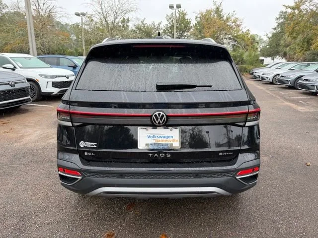 New 2026 Deep Black Pearl Volkswagen SEL image 5