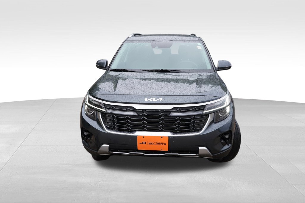 Used 2024 Gravity Gray Kia EX image 12