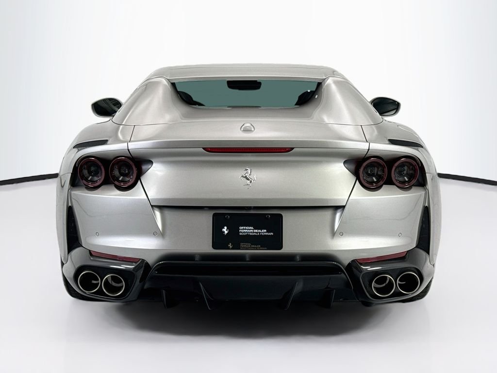 Used 2022  Ferrari Base image 14