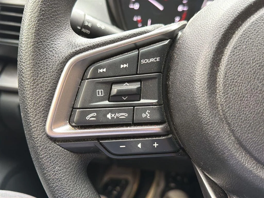Used 2024 Ice Silver Metallic Subaru Base image 18