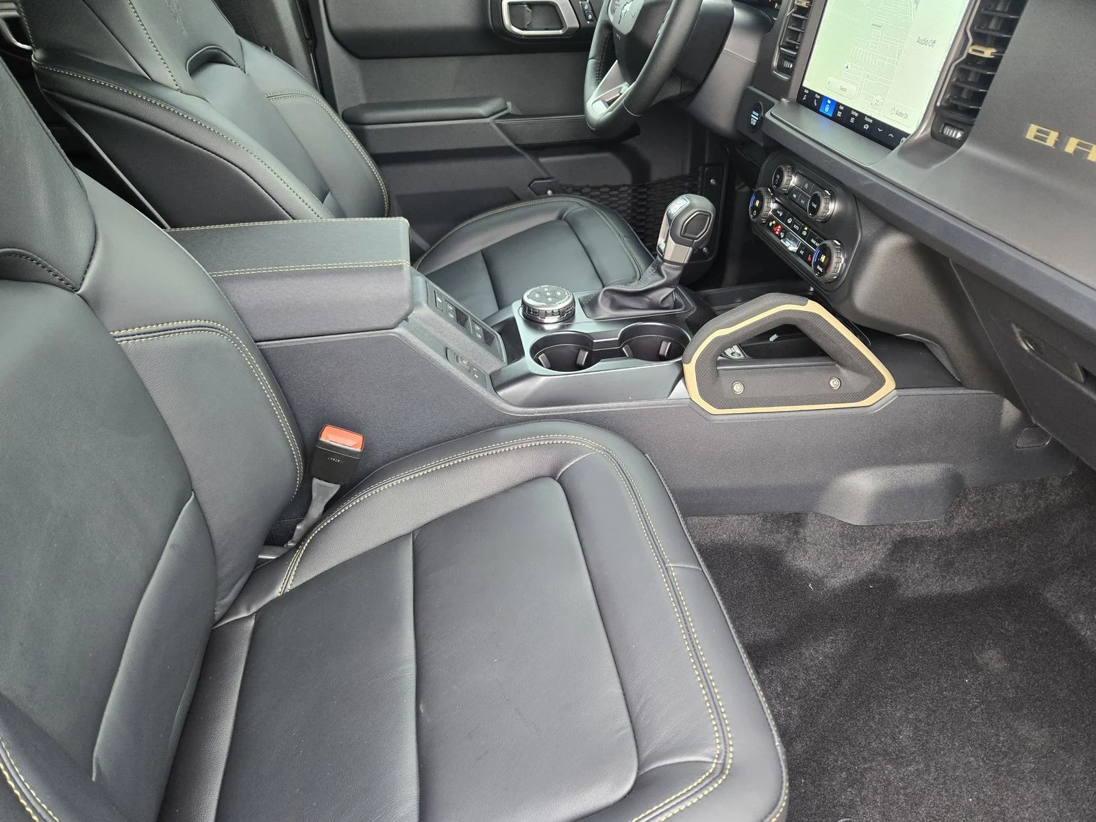 New 2025 Carbonized Gray Metallic Ford Badlands® image 9