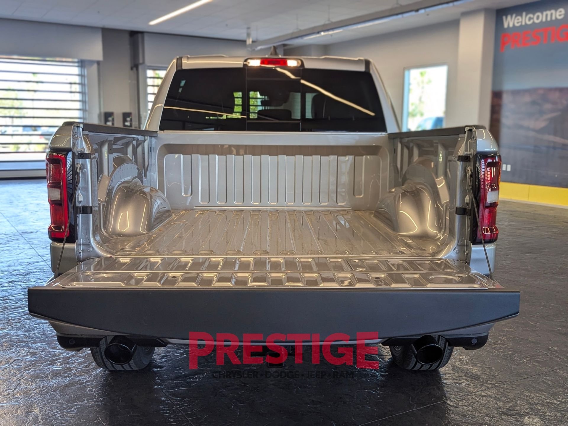 2026 RAM 1500 Laramie - Photo 7