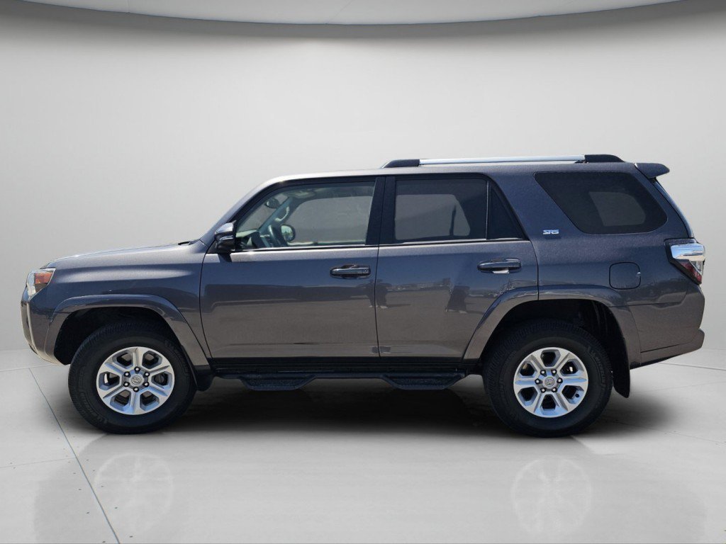 Certified Used 2022 Magnetic Gray Metallic Toyota SR5 Premium image 9