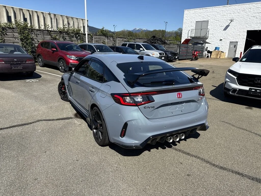 Used 2025 Sonic Grey Pearl Honda Type R Honda Certified Pre-Owned   Performance You image 5