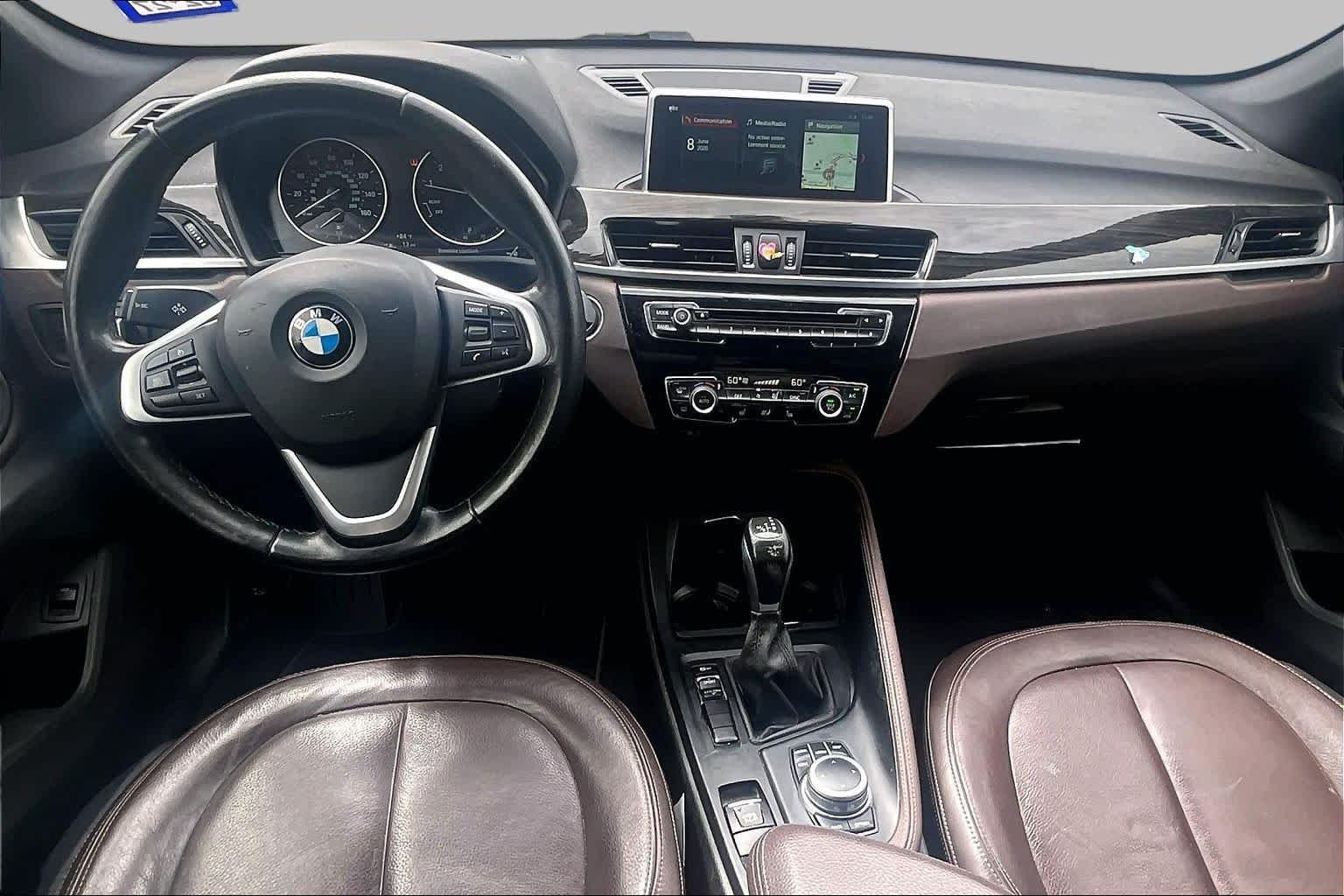 Used 2018 Black Sapphire Metallic BMW sDrive28i image 15