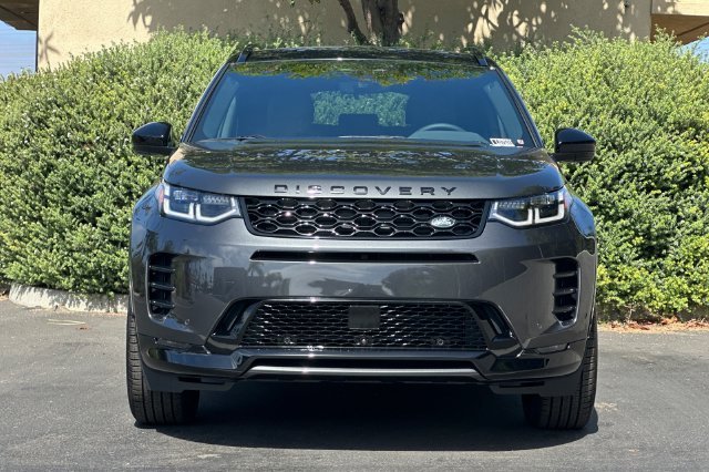 New 2026 Carpathian Grey Land Rover Landmark image 8