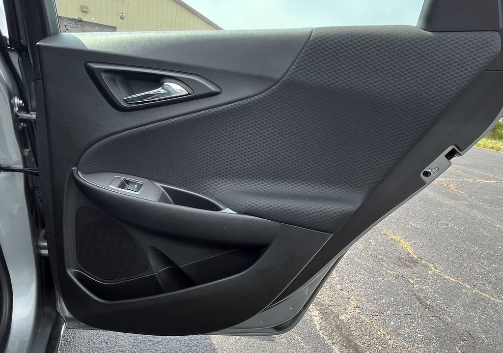 2025 Chevrolet Malibu 1LT - Photo 17