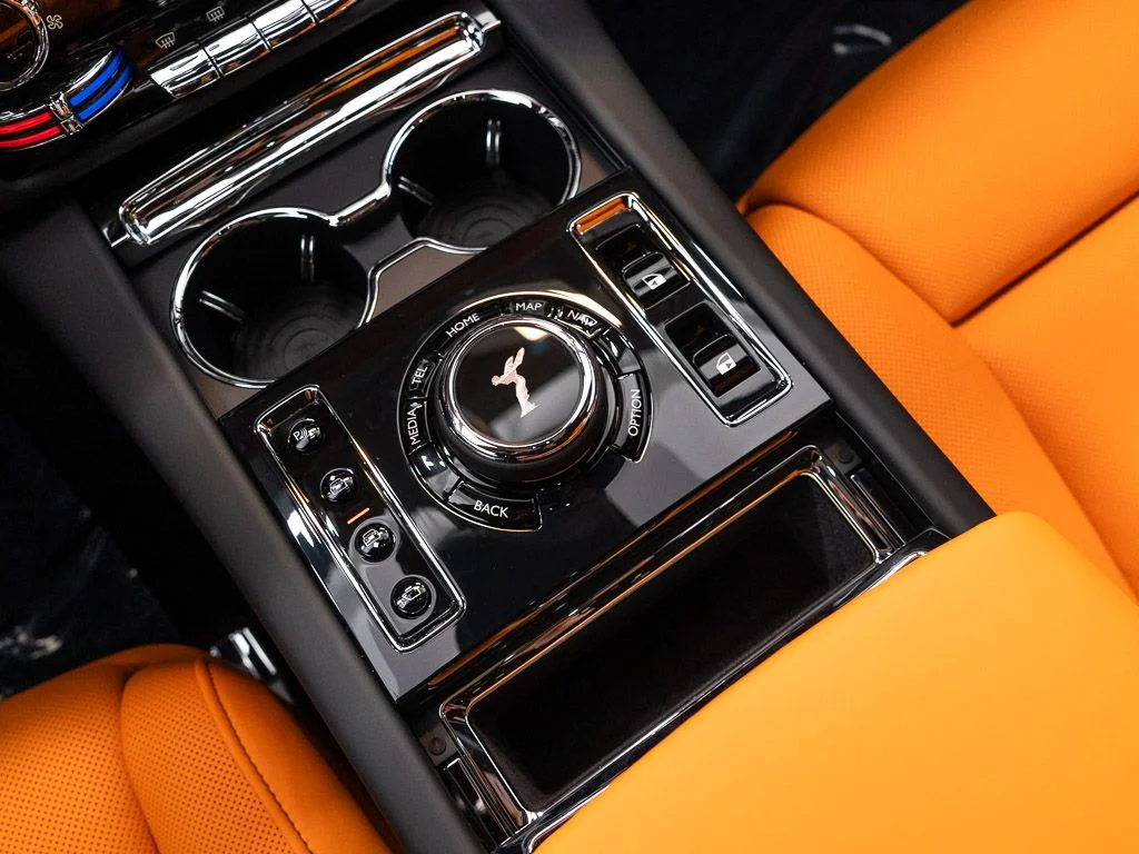 New 2027 Black Diamond Rolls-Royce  image 40