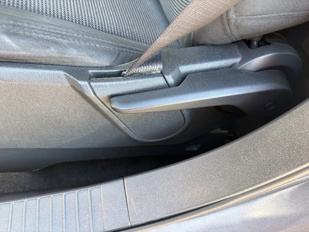 Used 2016 Gray Jeep Sport image 11