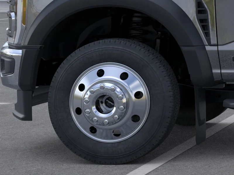 New 2026 Carbonized Gray Metallic Ford F-550® LARIAT® image 19