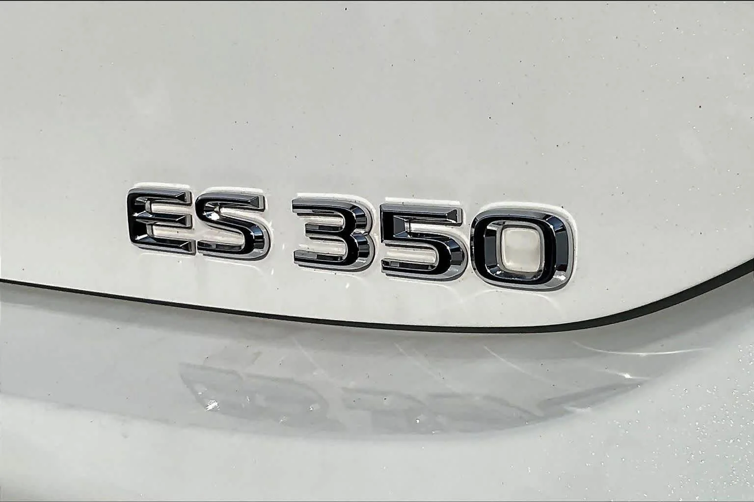 Used 2023 Ultra White Lexus F SPORT Handling image 19