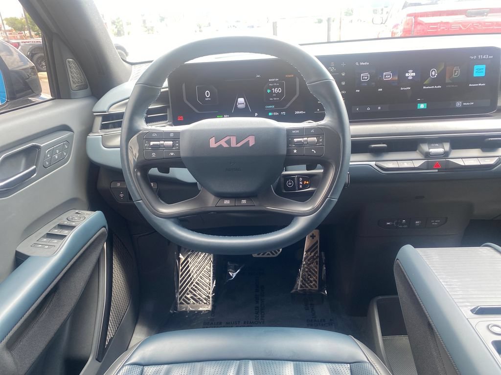 Used 2024 Pebble Gray Kia GT-Line image 13
