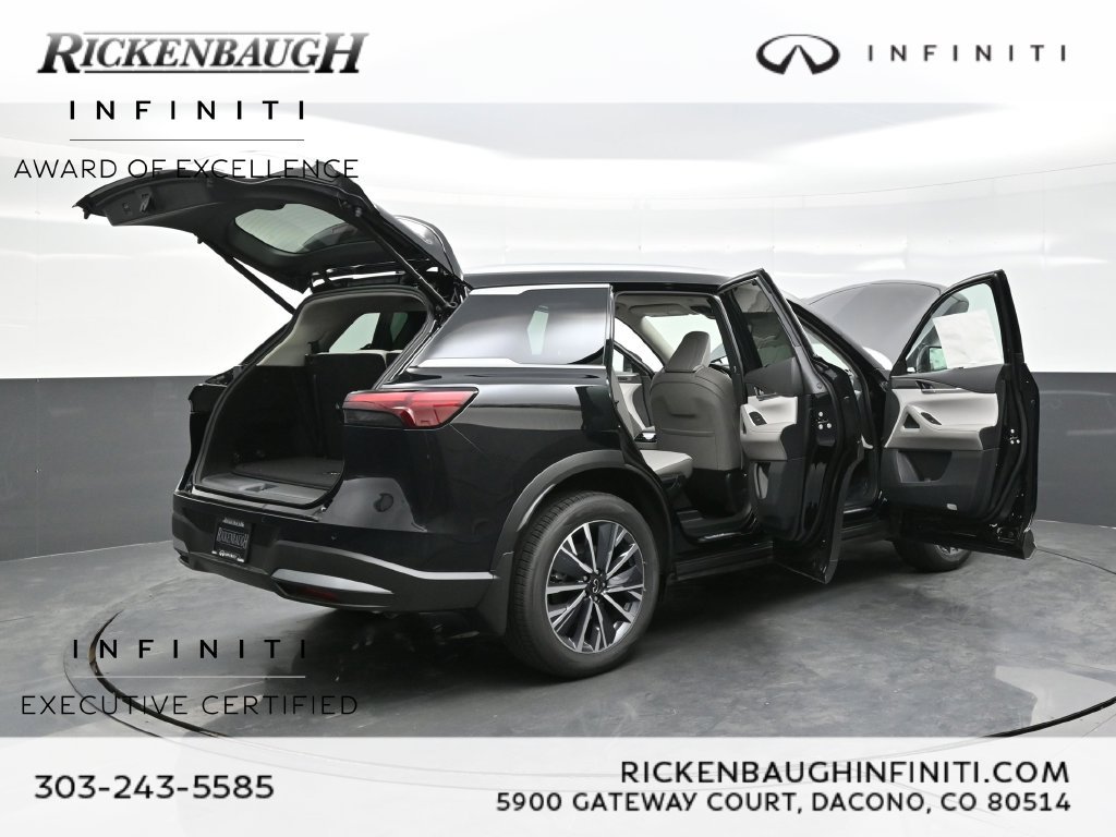Certified Used 2026 Black INFINITI LUXE image 45