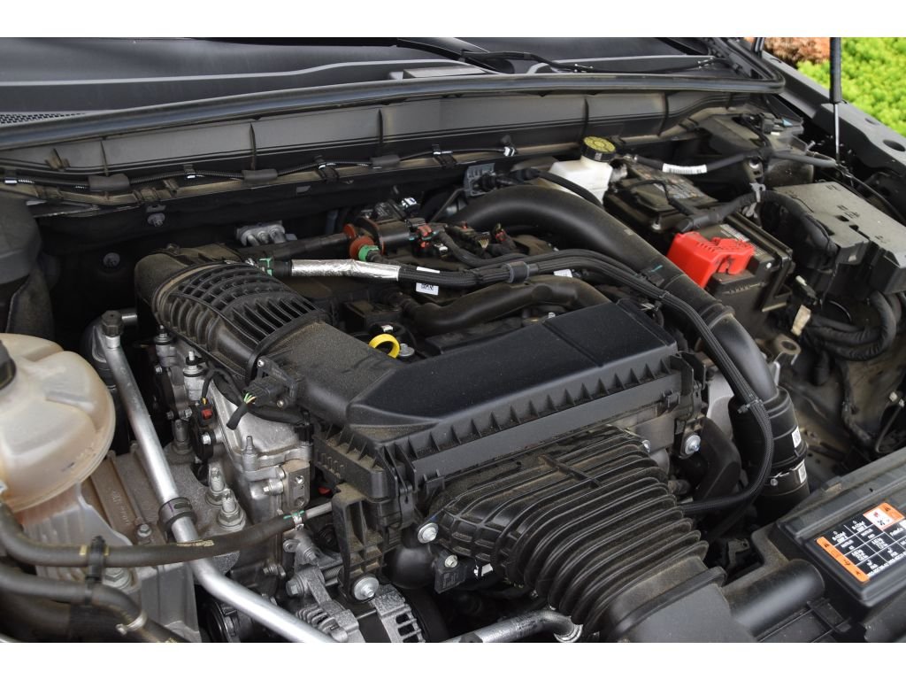 Used 2024 INFINITE BLACK MET CC Lincoln Reserve image 24