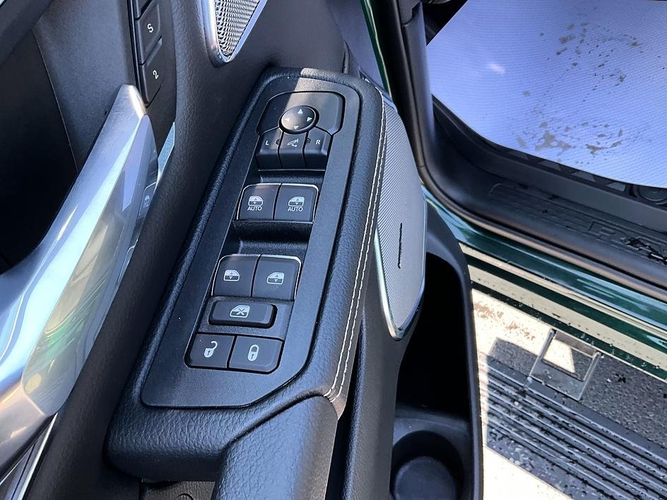 New 2026 Serrano-Green Metallic Exterior Paint RAM Laramie image 13