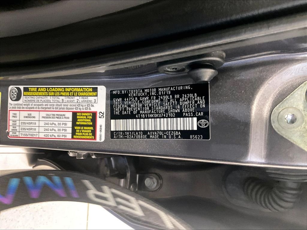 Used 2019 Gray Toyota XLE image 36
