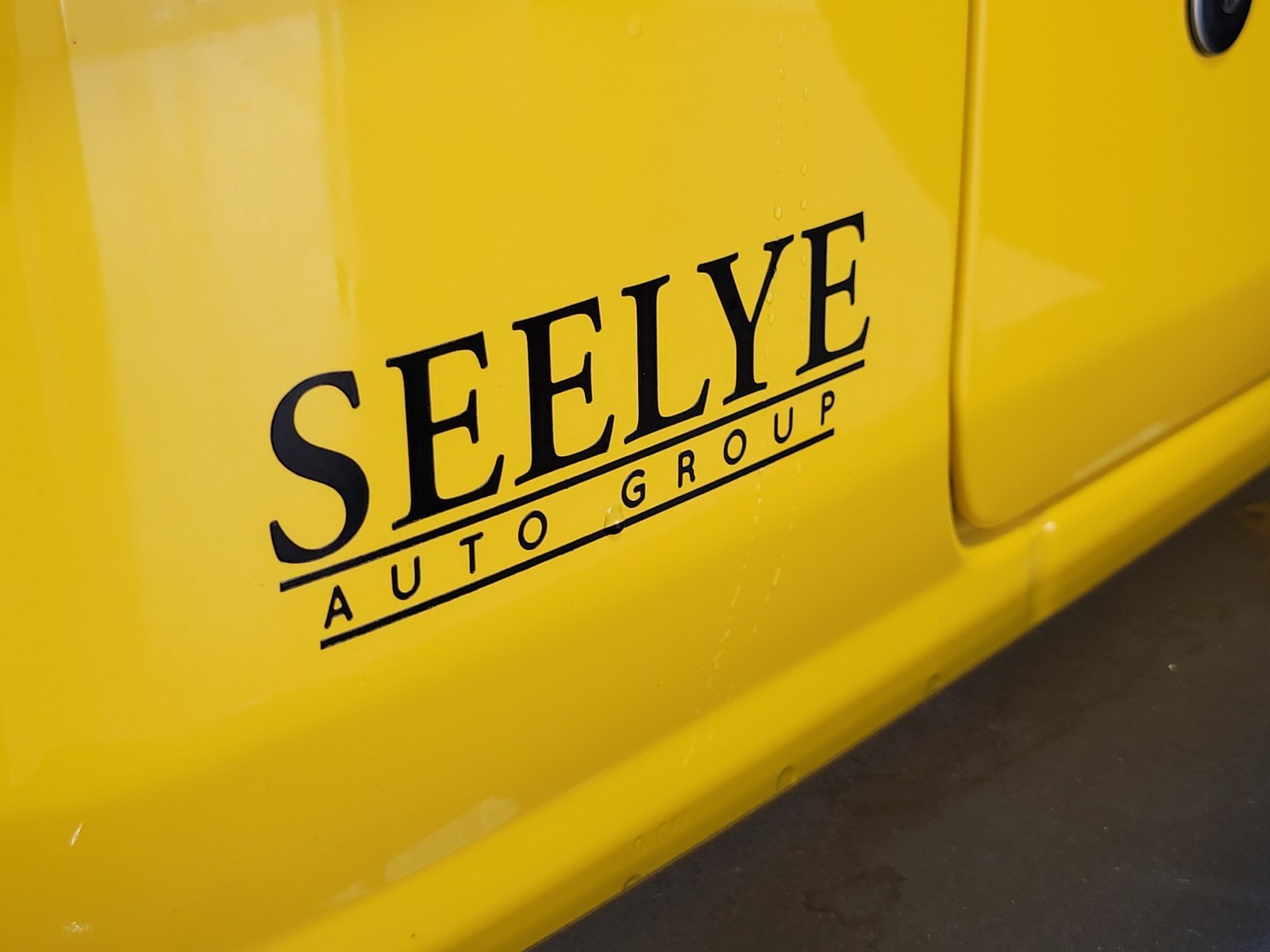 Used 2019 Yellow Jeep Unlimited Sport S image 34