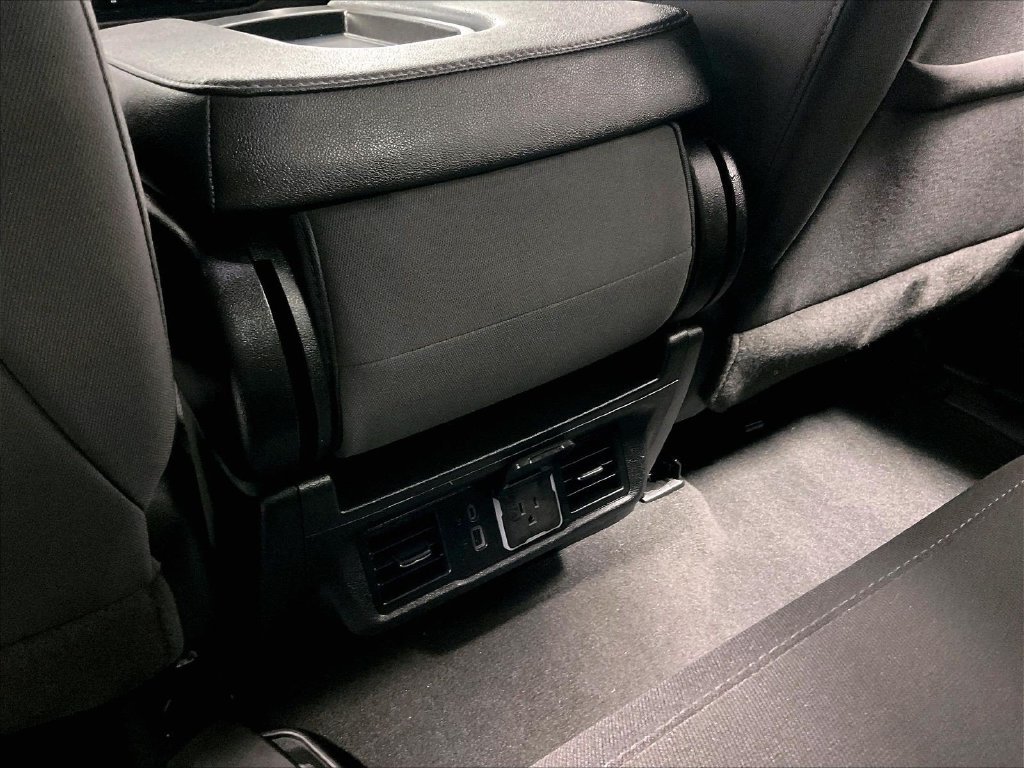 Used 2024 Black Chevrolet LT image 27