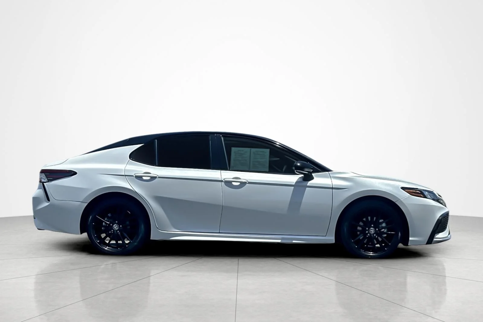 Certified Used 2024 WIND CHILL PEARL/BLK Toyota XSE V6 image 6