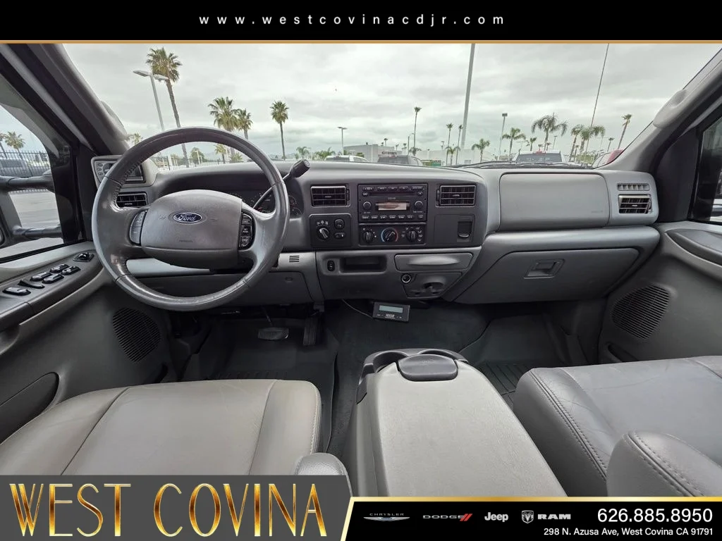 Used 2004  Ford Lariat image 24
