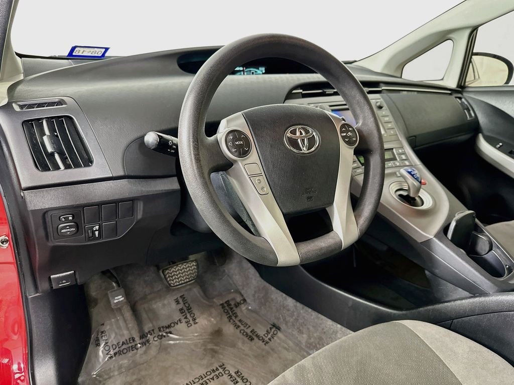 Used 2013 Barcelona Red Metallic Toyota Two image 9