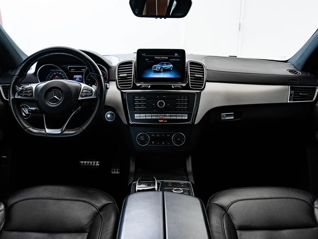 Used 2019 Black Mercedes-Benz GLE 43 AMG® image 34