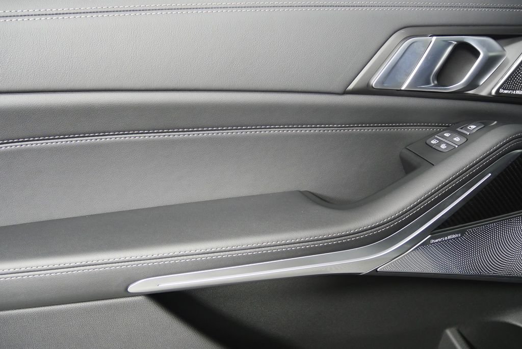 2026 BMW X7 M60i - Photo 14