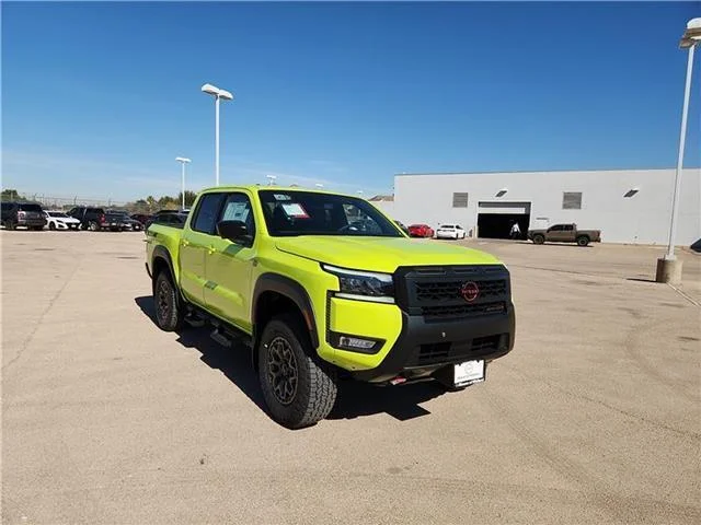 New 2026 SAA Citrus STR Nissan PRO-4X w/R Package 4x4 Crew Cab 5 ft. box 126 in. image 4