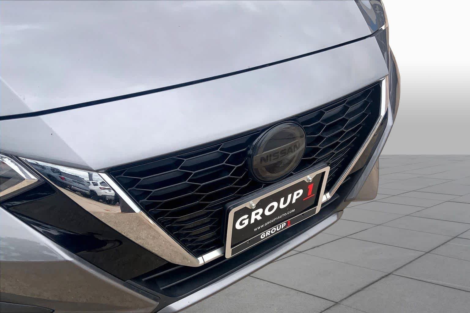Used 2022 Gun Metallic Nissan SV image 29