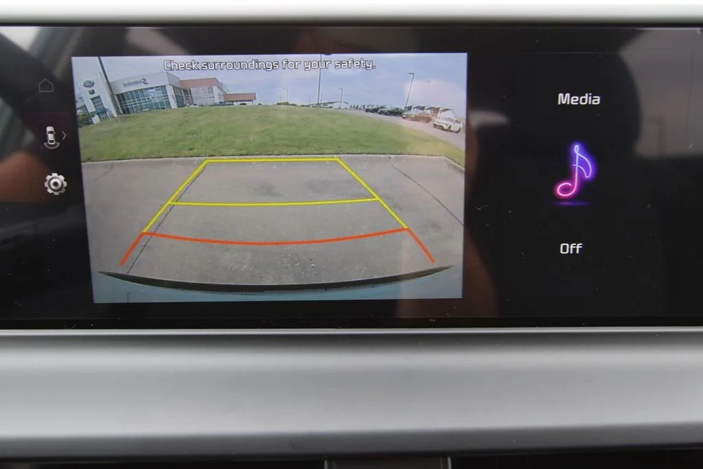 New 2026 Pluton Blue / Black Roof Kia S image 12