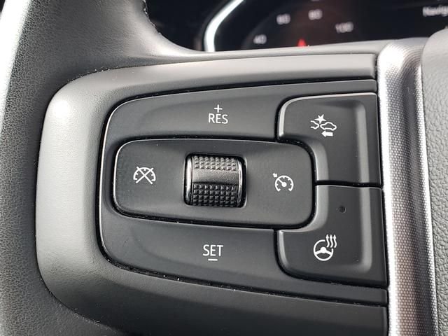 Used 2025 White GMC SLT image 24