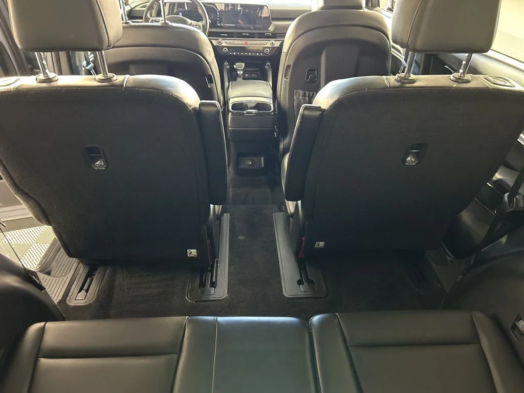 2024 Kia Telluride S - Photo 36