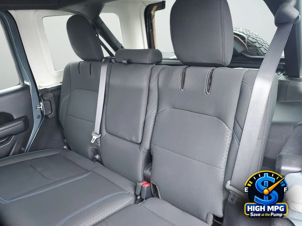 Used 2024 Gray Jeep Rubicon 4xe image 34