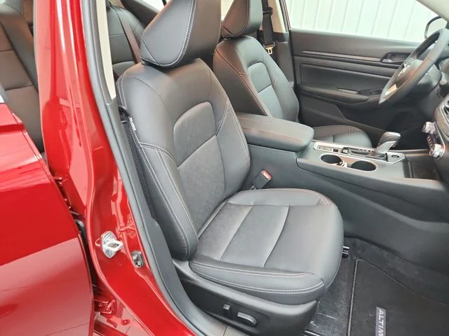 New 2026 Red Nissan 2.5 SV image 34